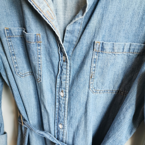 Universal Thread Denim Button Up Dress with Tie, Size Medium - Picture 2 of 5